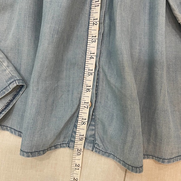 Miss Me Off the shoulder Blue denim Blouse Size Small - Picture 9 of 9
